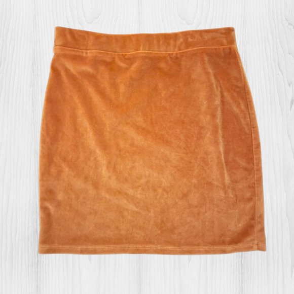 Double Zero High Rise Mini Skirt - Size Large - Picture 4 of 5